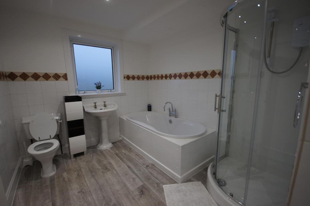 Loch Lomond Riverside Apartment *